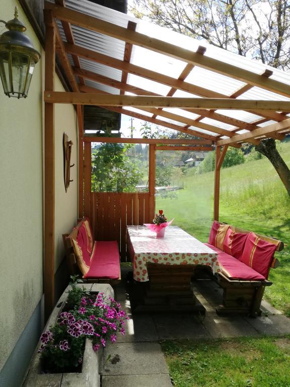 Haus Tonelehof Apartment Dellach im Drautal Exterior photo